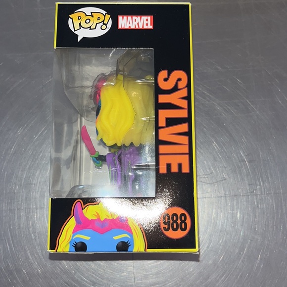 Marvel Loki Special Edition Sylvie Funko POP - Picture 2 of 4